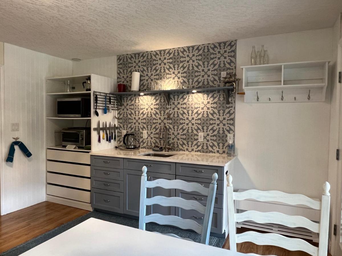Apartment Little Bear Garden View Suites-hummingbird